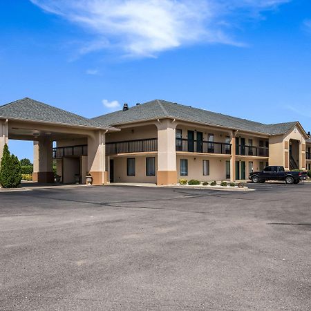 Quality Inn North Battleboro Екстер'єр фото