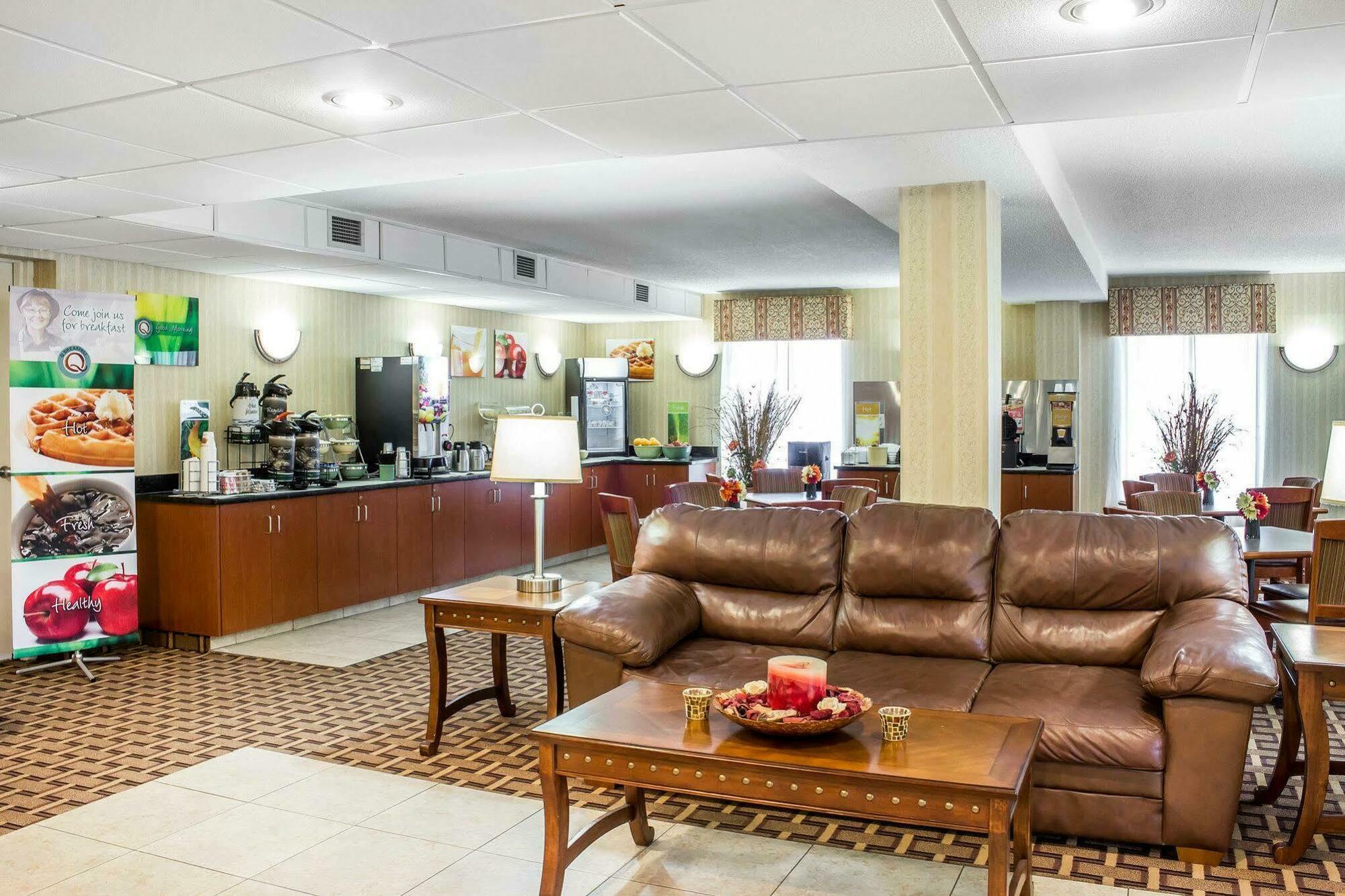 Quality Inn North Battleboro Екстер'єр фото